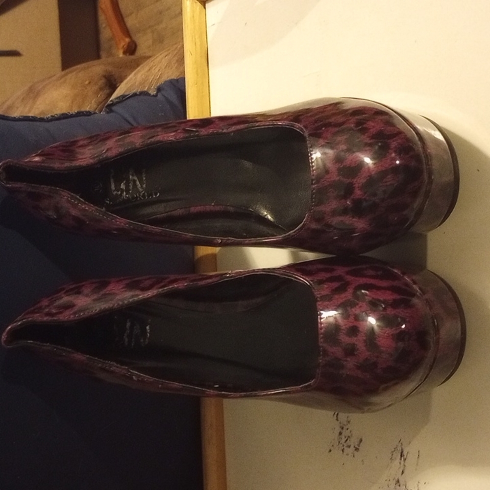 Unsensored high heels